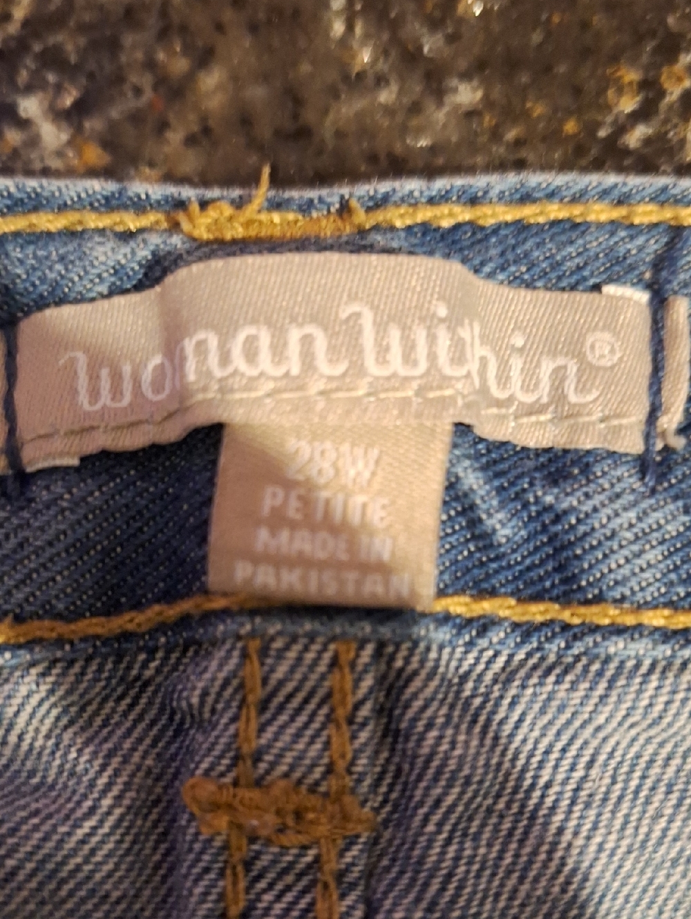 tClassic Straight-Leg Denim Jeans in Medium Blue 28WP - Picture 4 of 4